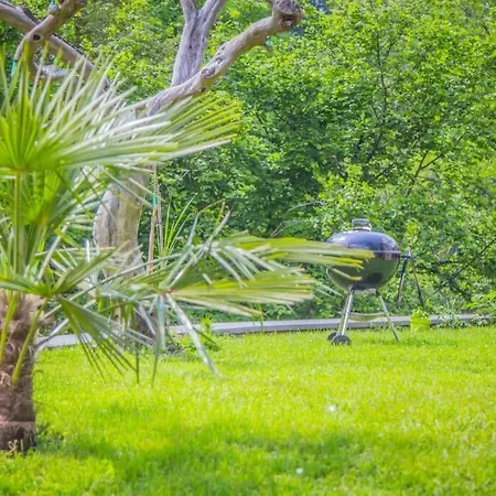 Chez Madame Irma Holiday home *